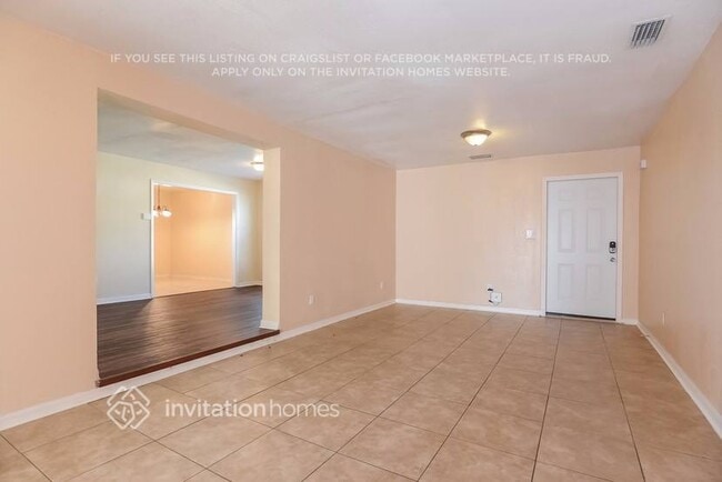 Photo - 1720 Darlington Dr