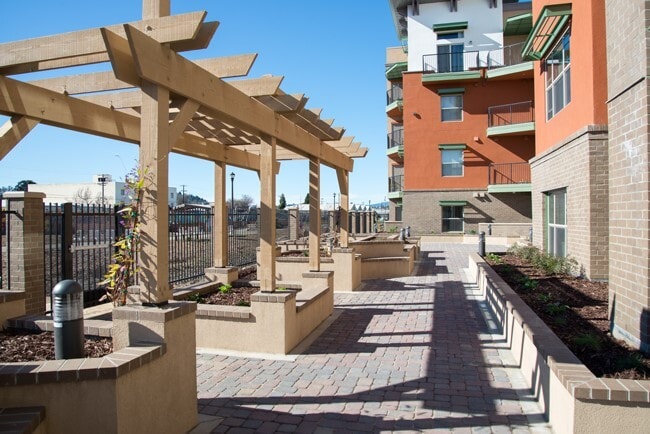 Photo - 25 Harbour Way