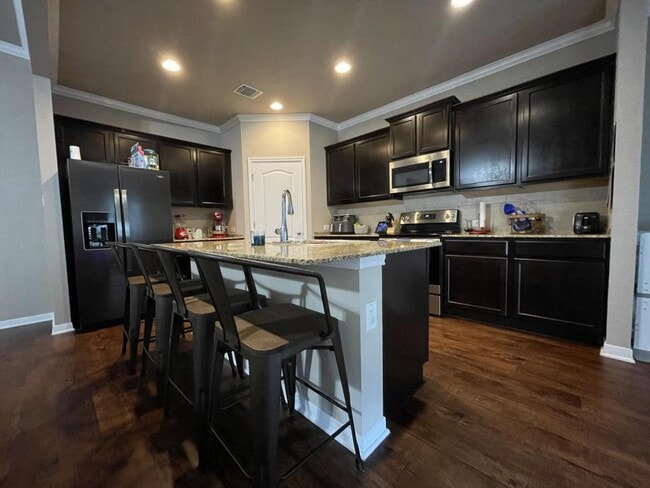 Photo - 5812 Blackstone Dr