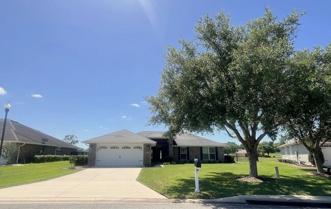 Photo - Spacious 4-Bedroom Brick Home in Preserve ...