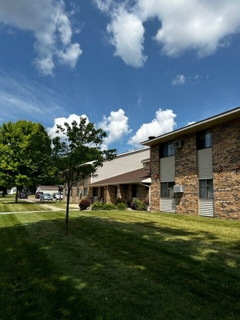 Downtown Estates