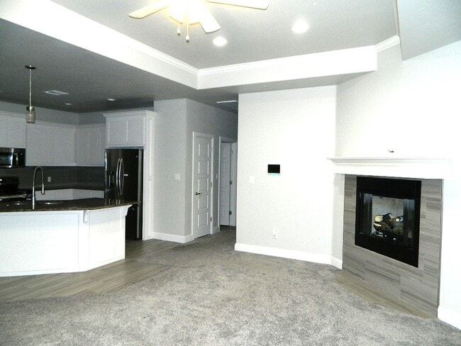 Photo - 203 Northwest Granite Avenue