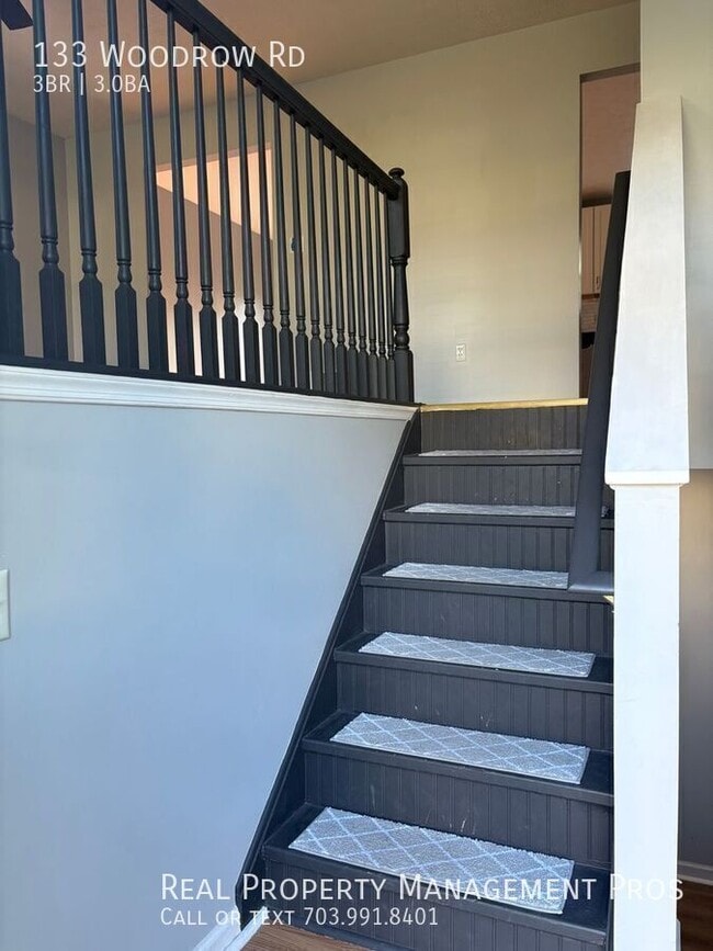 Photo - 133 Woodrow Rd