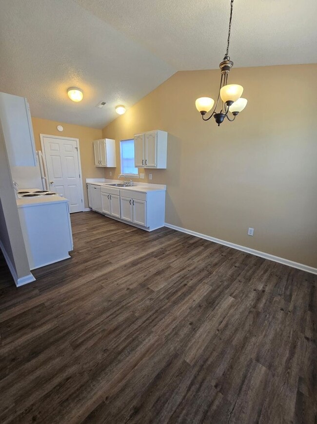 Photo - Fabulous Home for Rent!