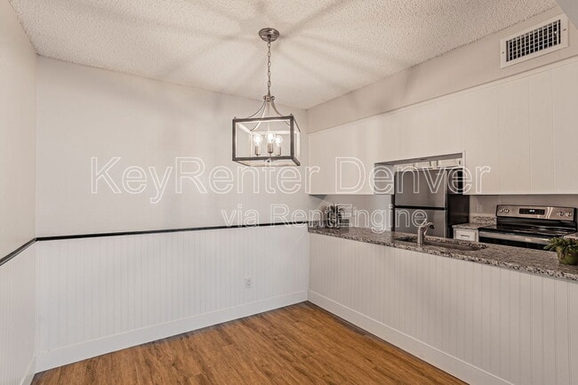 Photo - 7665 E Eastman Ave Unidad A103