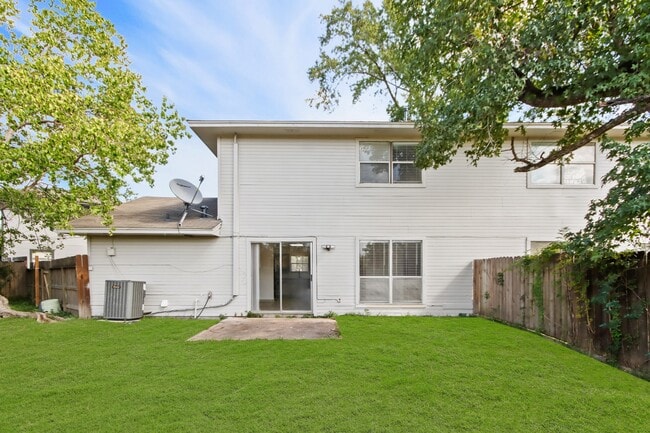 Photo - 1600 Hazelwood St