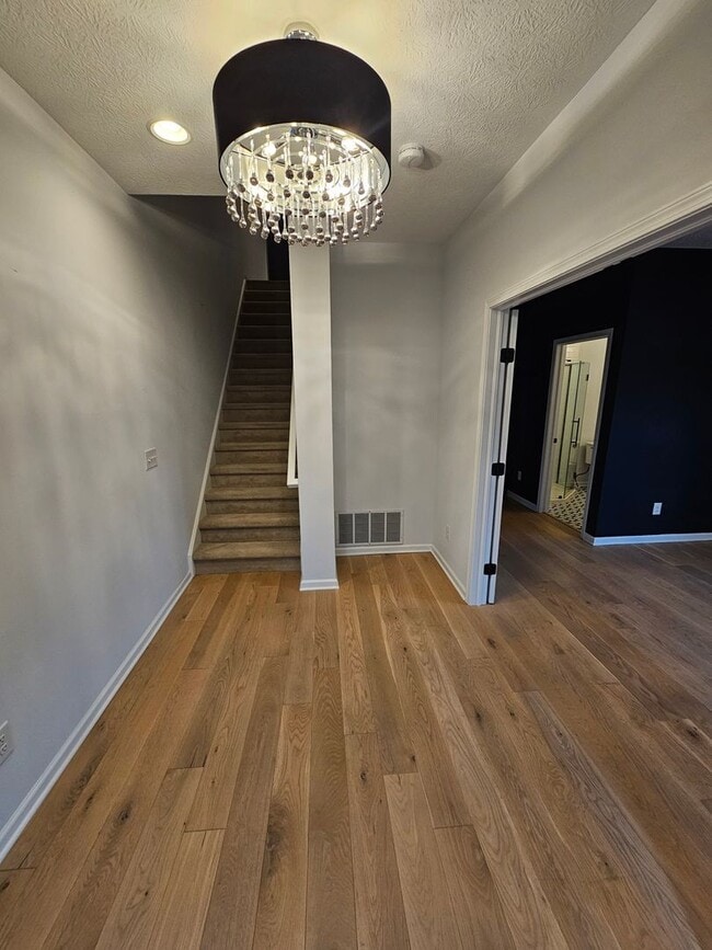 Photo - Don't Miss Your Chance to Lease this Luxurious End Unit Townhome Condo in Crocker Park!!