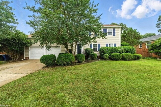 Photo - 707 Lipton Dr House