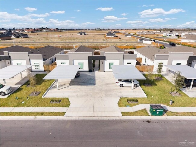 Photo - 3404 Ventura Ave Unit 2