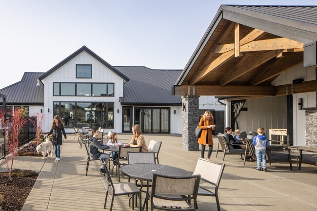 Photo - Glacier Run Apartments