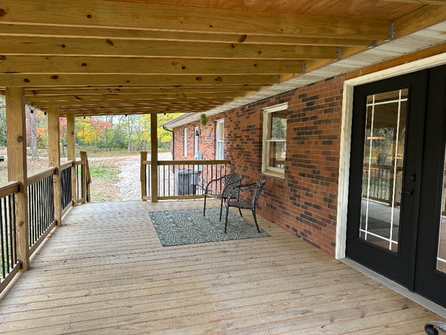 Photo - 6610 Lancaster Rd