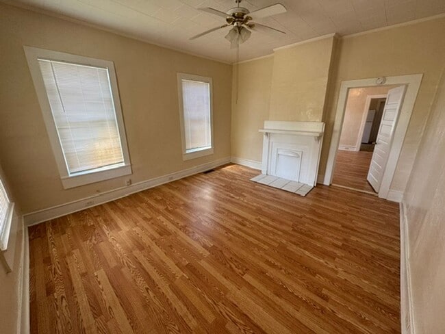 Photo - 104 Alford St Unit B