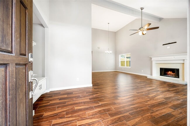 Photo - 5122 Prairie Creek Dr