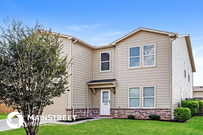 Photo - 100 Waterway Dr