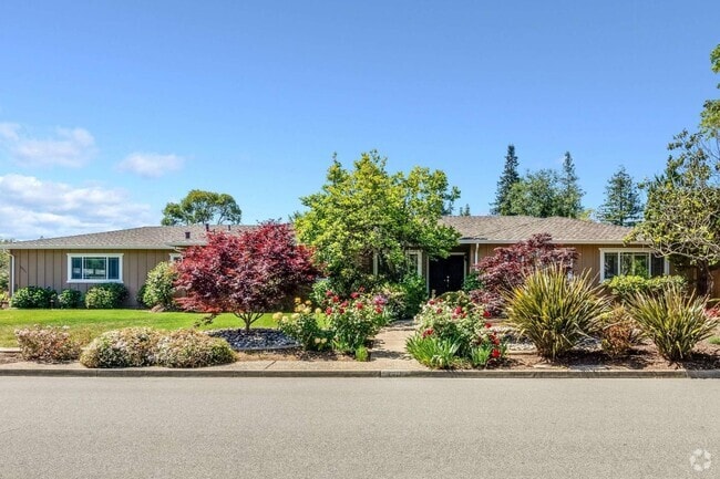 Building Photo - 12371 Saraglen Dr Rental
