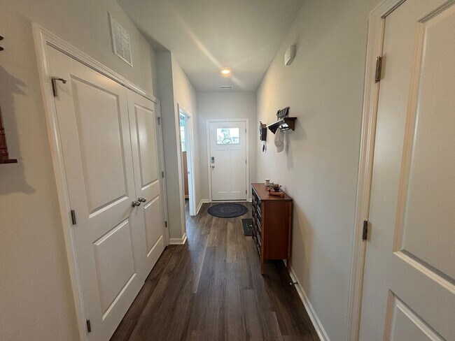 4266 Coralbead Ln