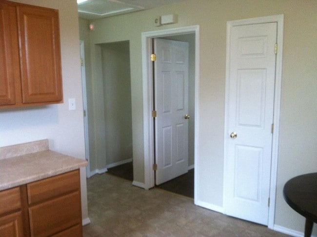 Photo - 302 S 2nd St Unit B