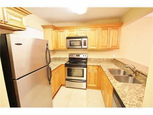 Photo - 1445 Lake Crystal Dr Unit H