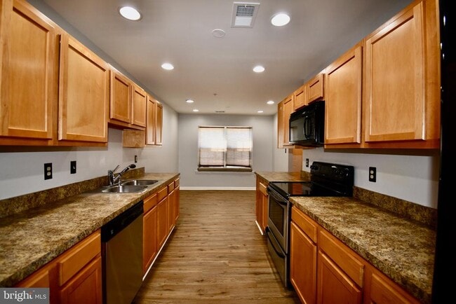 Photo - 11234 Hannah Way