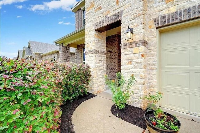 Photo - 2112 Edson Ct