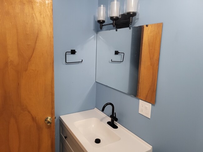 Photo - 1624 Lakewood Ave Unit 1