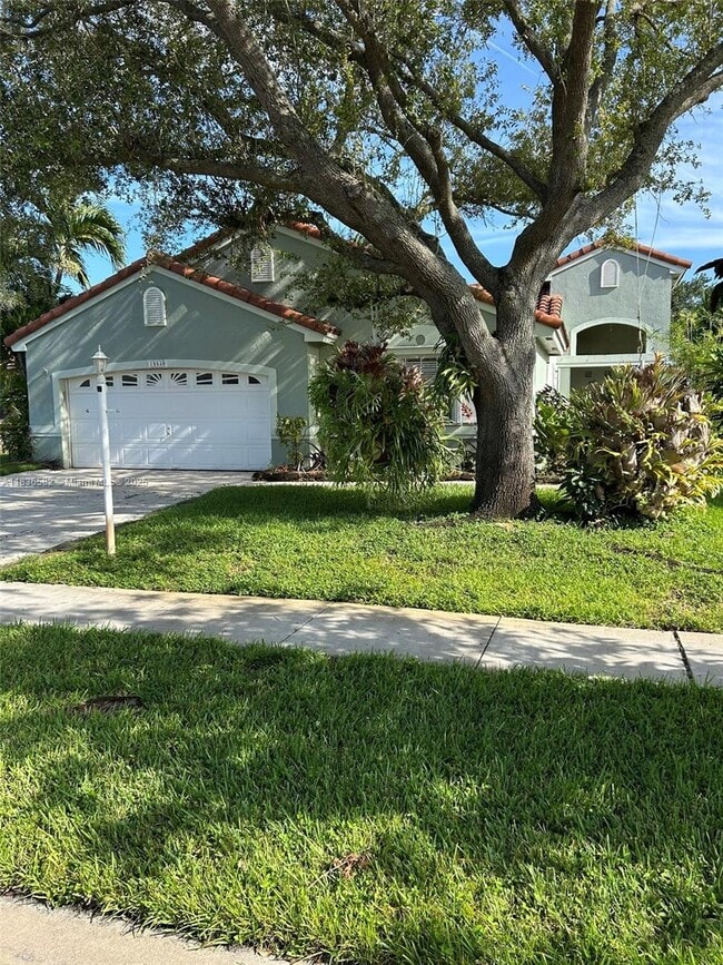 Building Photo - 18840 NW 2nd St Rental