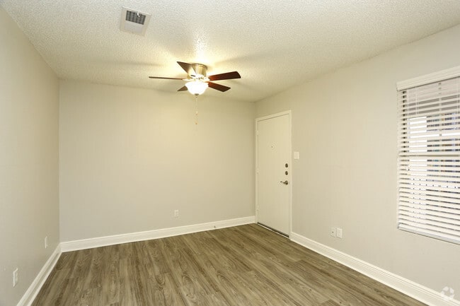 1BR-1BA Living Room