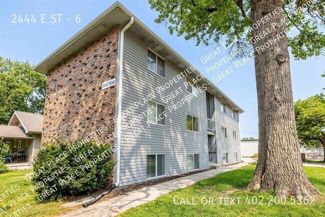 Photo - 2444 E St Unit 6