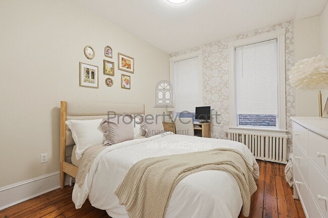 Photo - 16 Union Pk St Unit 2