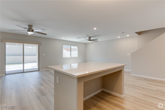 Building Photo - 9539 Wayfarer Seek Ct Rental