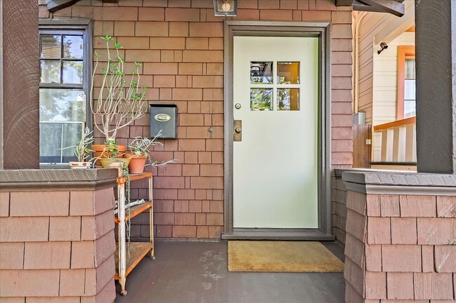 Photo - 21 Westall Ave