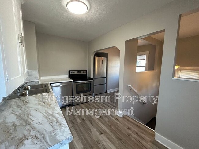 Photo - 1729 Patterson Rd