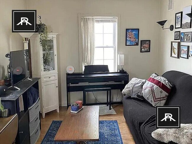 Photo - 5 bedroom in Allston MA 02134 Unidad A