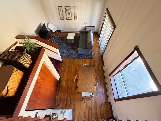 Photo - 402 W Dayton St Unit 314