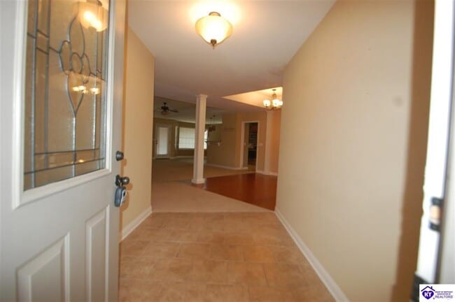 Photo - 101 Vineland Pkwy Dr