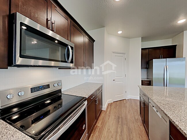 Photo - 331 North St