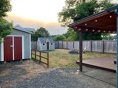 Photo - 405 S 8th St