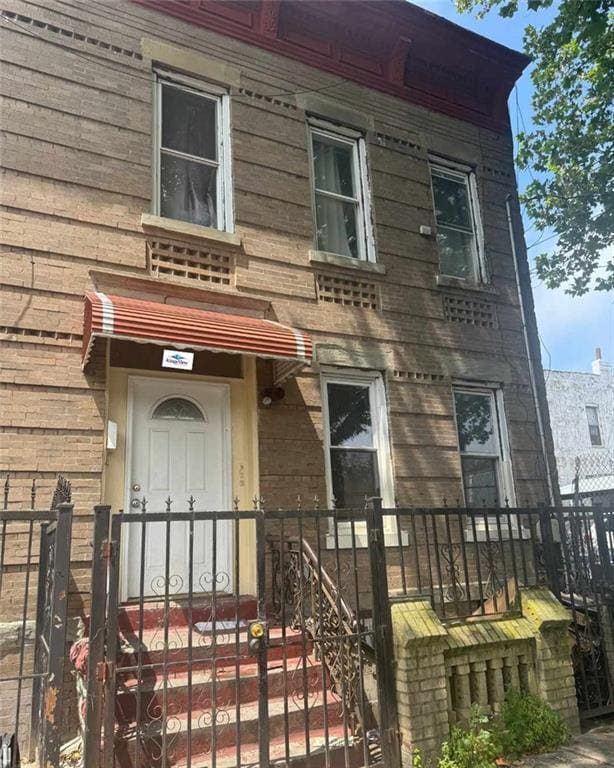 Photo - 424 Berriman St Apartment
