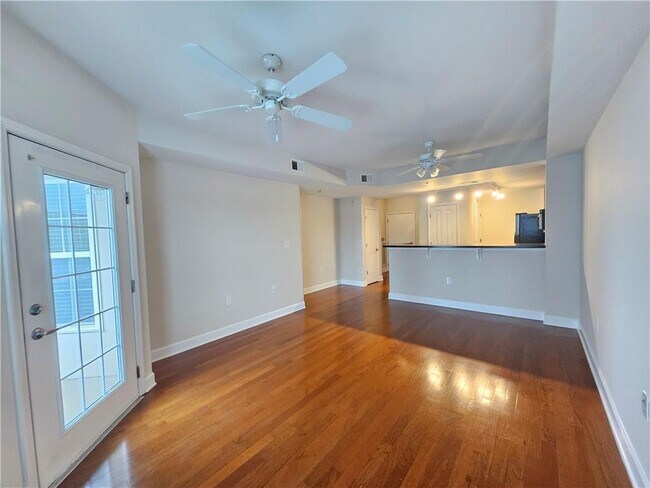 Photo - 230 E Ponce de Leon Ave Unit 423