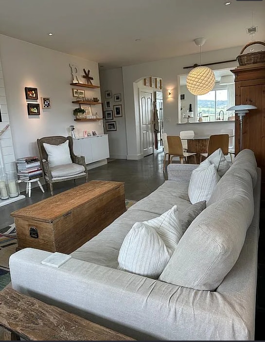 Photo - 465 S 1st St