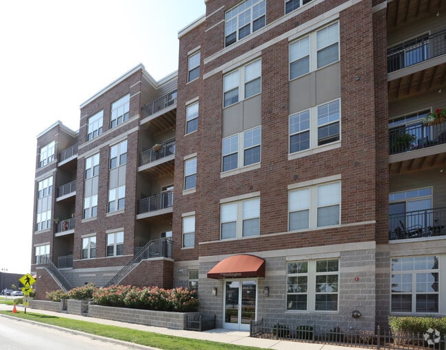 Worthington Apartments Oconomowoc, WI