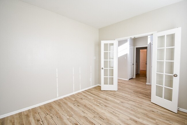 Photo - 3716 Vail Spgs Dr