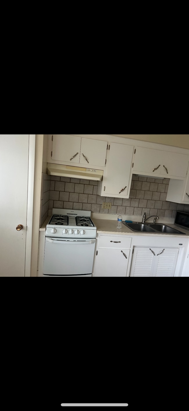 Photo - 10523 W Hampton Ave Unit 2