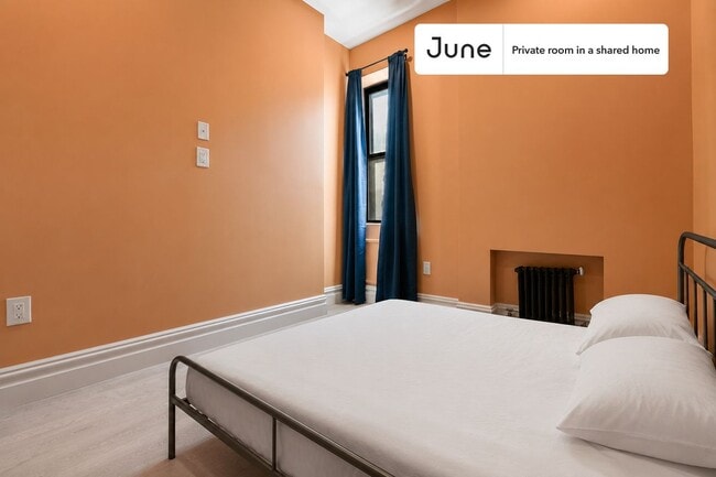 Building Photo - Room in Shared 3 bed/2 bath home in East Village