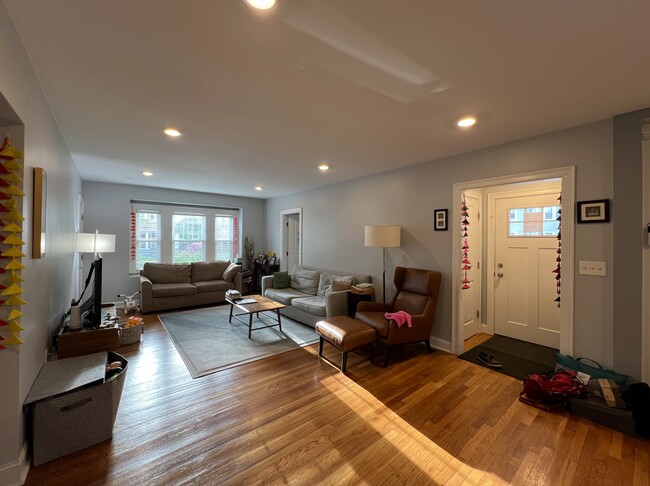 Photo - 48 Maynard St Unit 1
