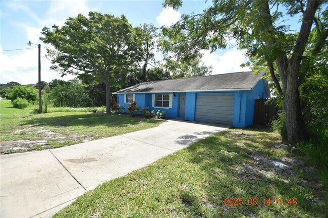 Photo - 8522 Longboat Ln House