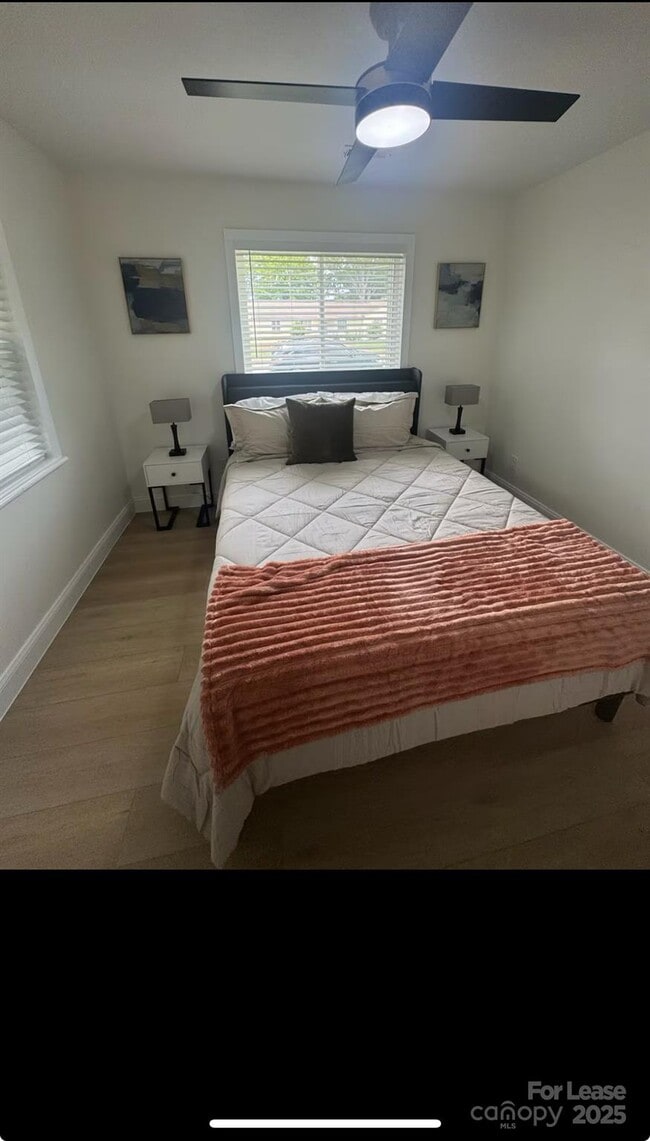 Photo - 1406 E 35th St