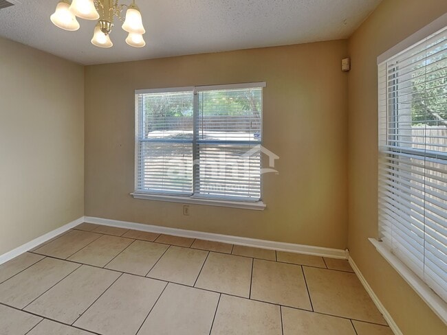 Photo - 8043 Cantura Mls