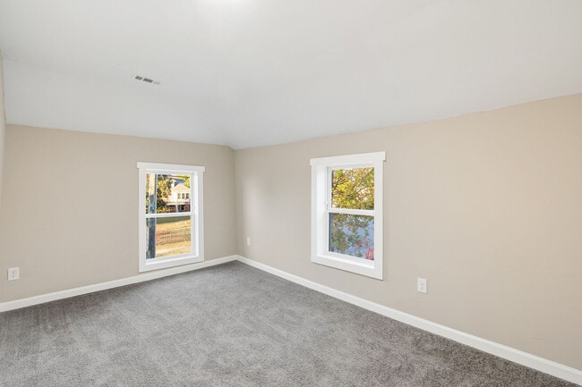 Photo - 1310 Oakwood Ave