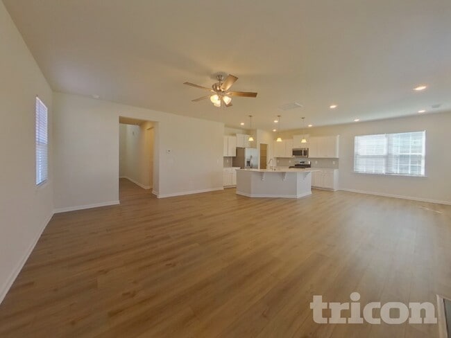 Photo - 5810 Oak Br Cir